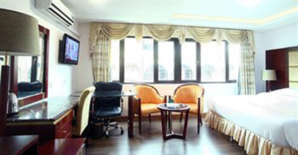 The Privi Suites Pattaya Esterno foto