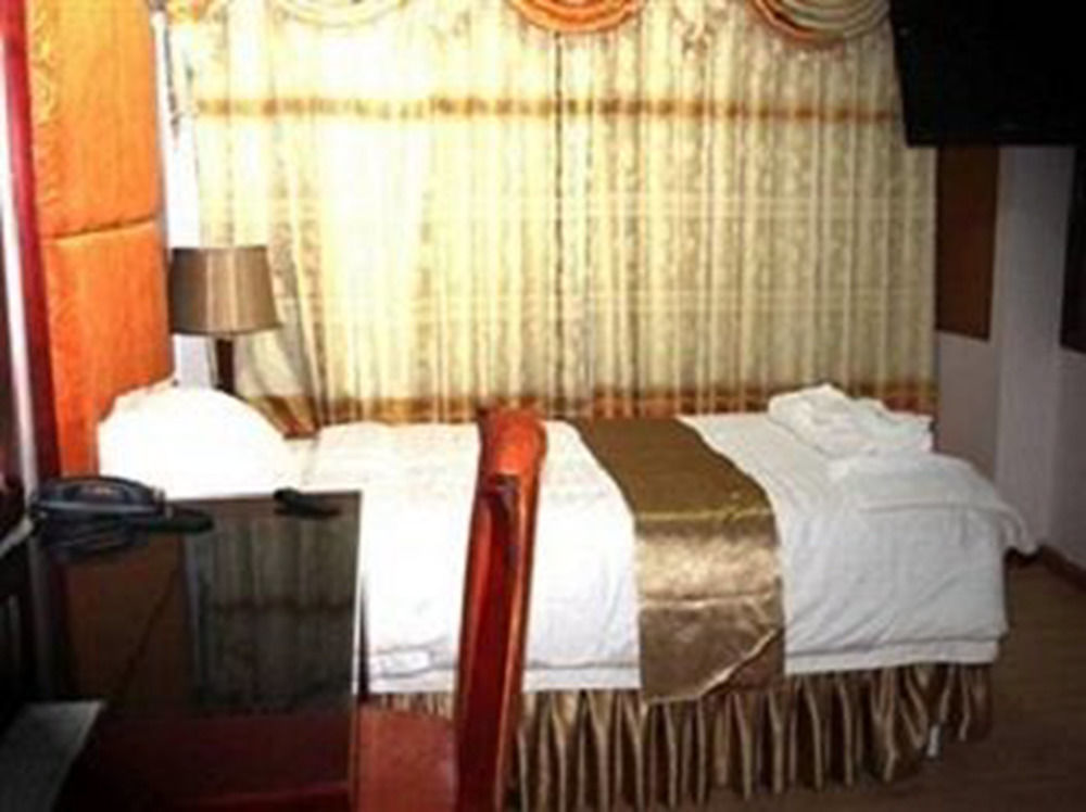 The Privi Suites Pattaya Esterno foto